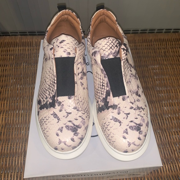 Steve Madden Snake Sneaker - Picture 2 of 4